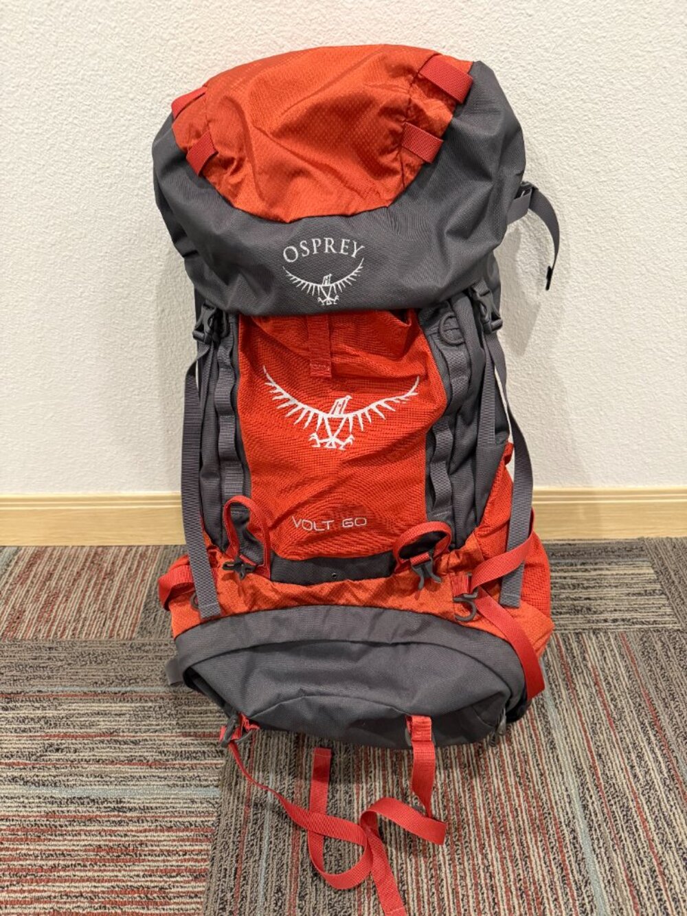 Osprey Volt 60 Hiking Backpack - Picture 7 of 7